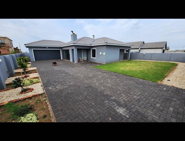 3 BEDROOM HOUSE FOR SALE IN FOUNTAINS ESTATE